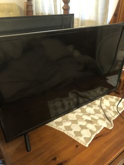 32 inch Roku tv