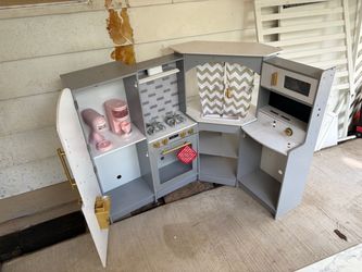 Not Free Kids Wooden Play Kitchen Set