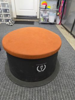Gymnastics equipment, mushroom, 2 mats