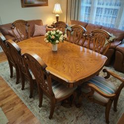 Table And Chairs 