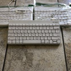 Lot of 3 Logitech iPad iPhone Keyboard Set