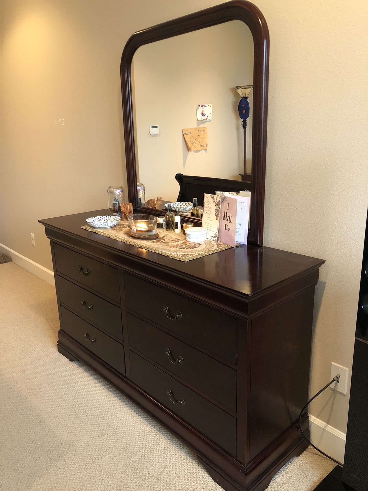 Used Bedroom Furniture Set with King Size Bed!!! FANTASTIC DEAL!!! for