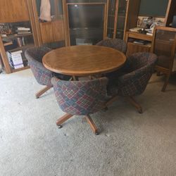 Card Table / Chairs