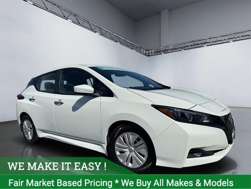 2023 Nissan LEAF