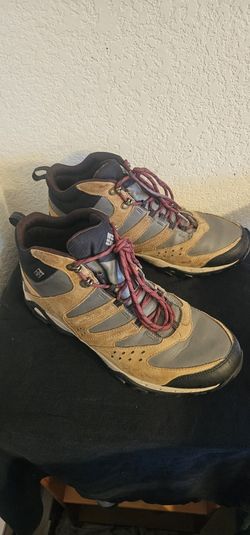 Columbia Warm Winter Hiking Boots Men’s Size 11.5 Brown YM1014-049 Waterproof Techlite