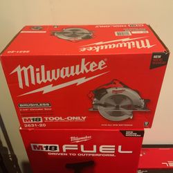 Milwaukee M 18 Seven 1/4 Inch Circular Saw Brand New In Box Price Is Firm