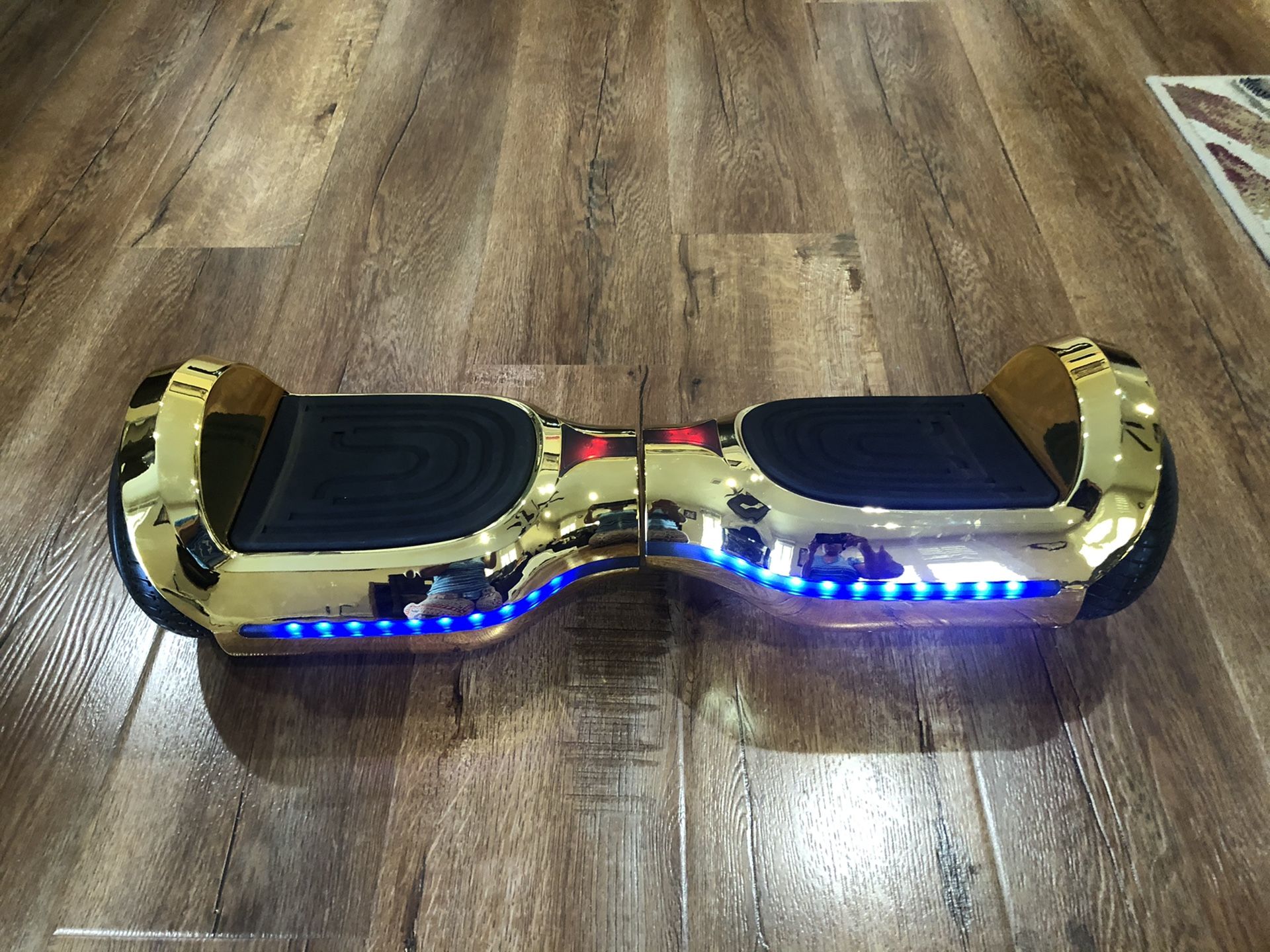 7” Bluetooth gold color hoverboard with LED lights