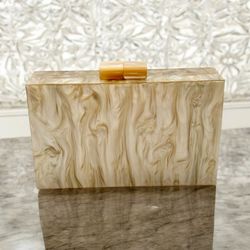 Modern Acrylic Beige Marble Clutch – Stylish & Spacious!