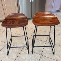 2 Stylish Bar Stools