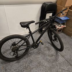 Ozark Trail Mountain Bike 