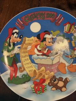 Disney collectors plates
