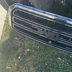 2016 Yukon Grill