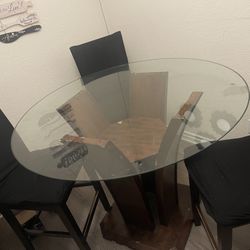 Kitchen Table 
