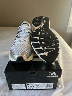 Size 6M, 7.5W adidas Adistar Control 5 Silver Metallic Black