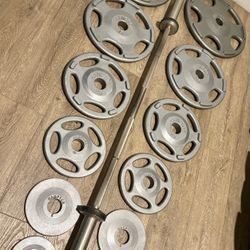 Hampton Olympic Weight Plates Full Set (45s to 2.5s) In New Condition (reconditioned) Plus Hampton 6ft Bar. Total: 283 lbs.