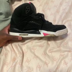 Jordan 5 retro Deadly Pink, Size 6.5.