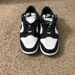Nike Panda Dunks 