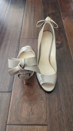 Beautiful Enzo Angiolili Heels - Bow Detail Sz 8M