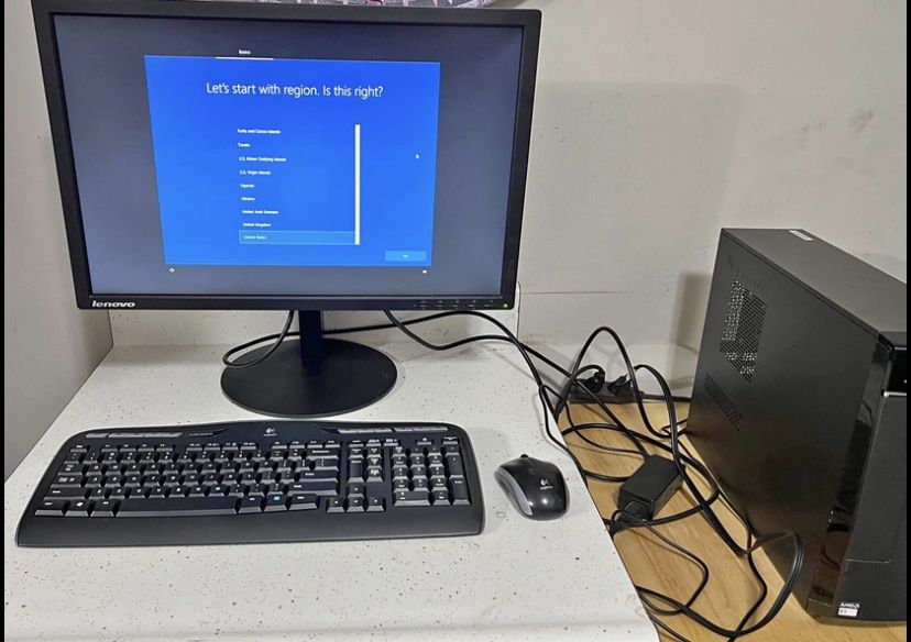 Lenovo Desktop Computer & Monitor