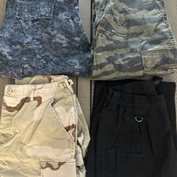 Assorted Camo Cargo Pants Size Around 31-34 X 33 Set Of 4 Pants