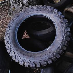 ingle Tire BFGOODRICH ALL-TERRAIN TA KO2 LT265/60R18 119/116S