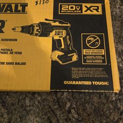 DEWALT 20v Xr Nuevo Tool Only 