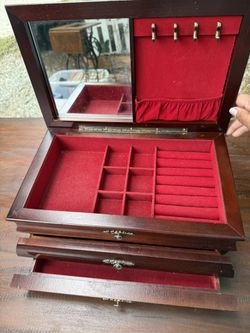 Vintage Mahogany Jewelry Box