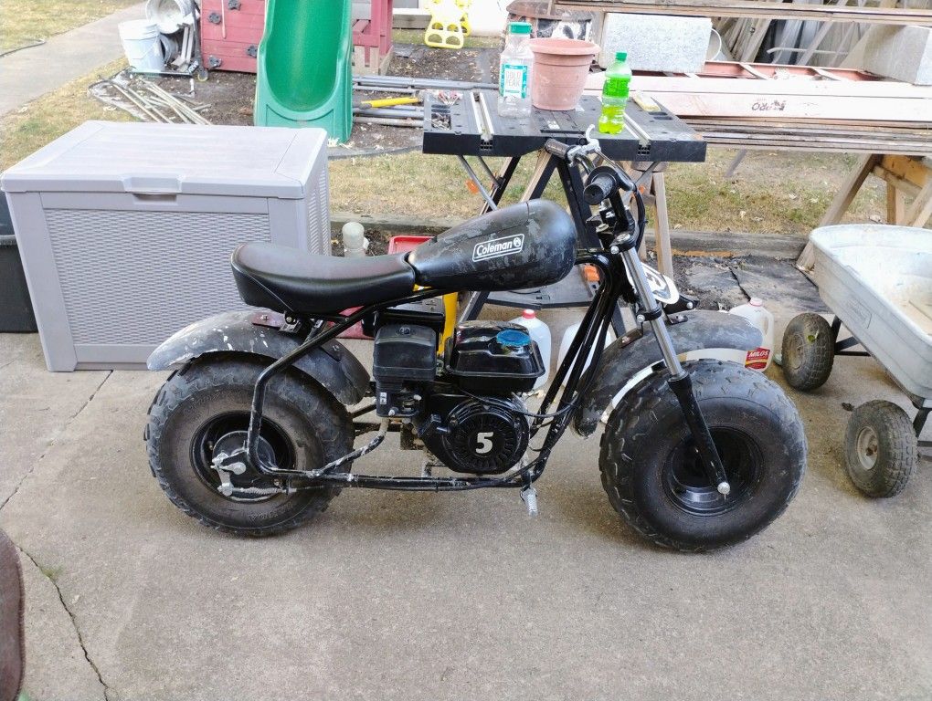 2018 Coleman Mini Bike  Still New Condition Runs An Starts Good 