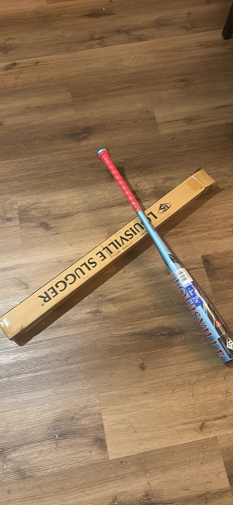 Brand New Louisville Slugger Atlas Bbcor 32/29