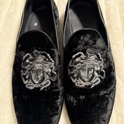 Versace Medusa Velvet Loafers DSU6488 - Black Size 10.5-11 
