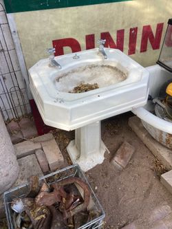 Vintage Cast iron pedestal sink