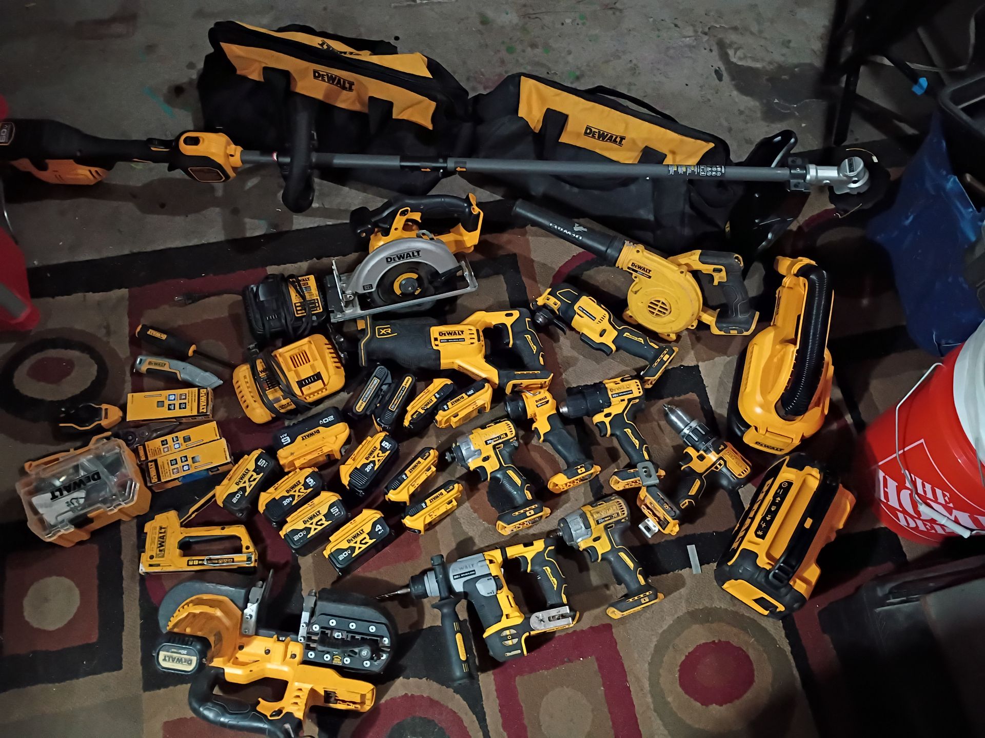 DeWalt tool bundle