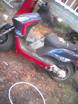 Gas scooter piaggio 2010