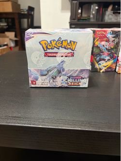 Chilling Reign Booster Box