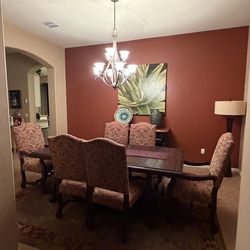 Stunning Distressed Solid Wood Dining Table & Chairs