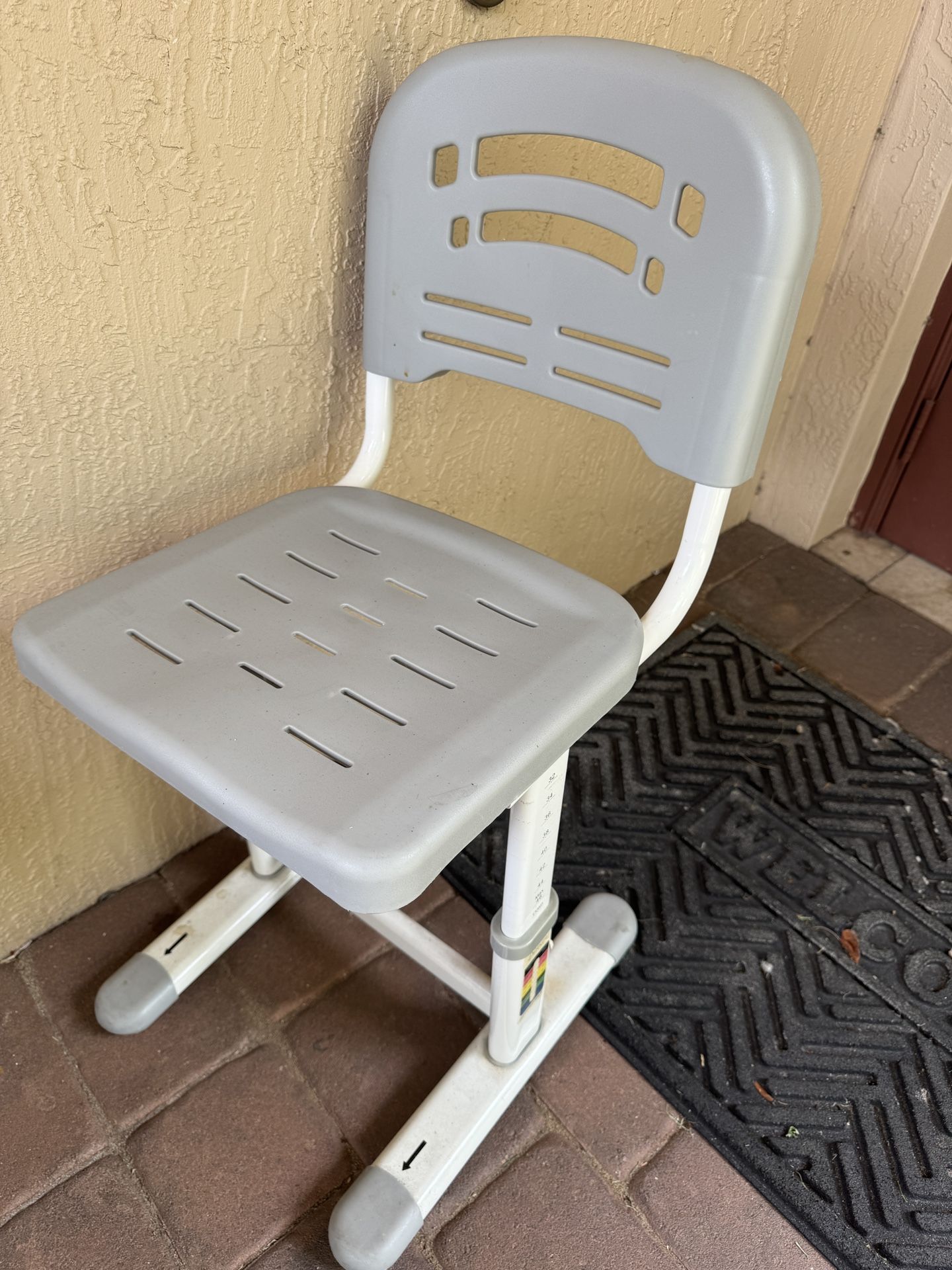 Lifting seat