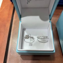 1 Carrot Diamond Ring 