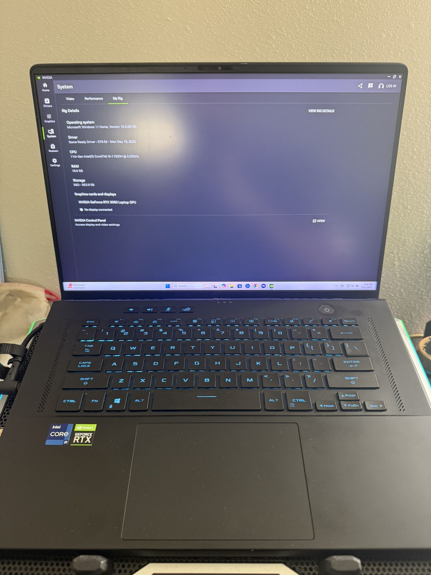 Asus Rog Zephyrus M16