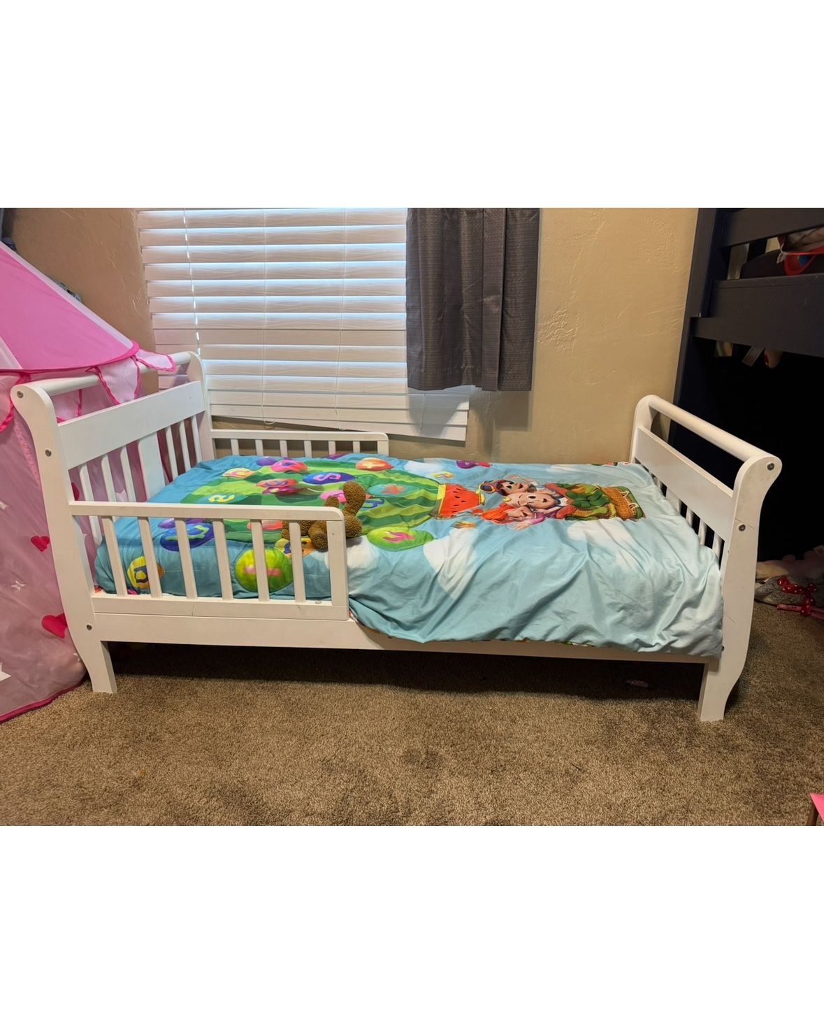 Toddler Bed Frame & Mattress