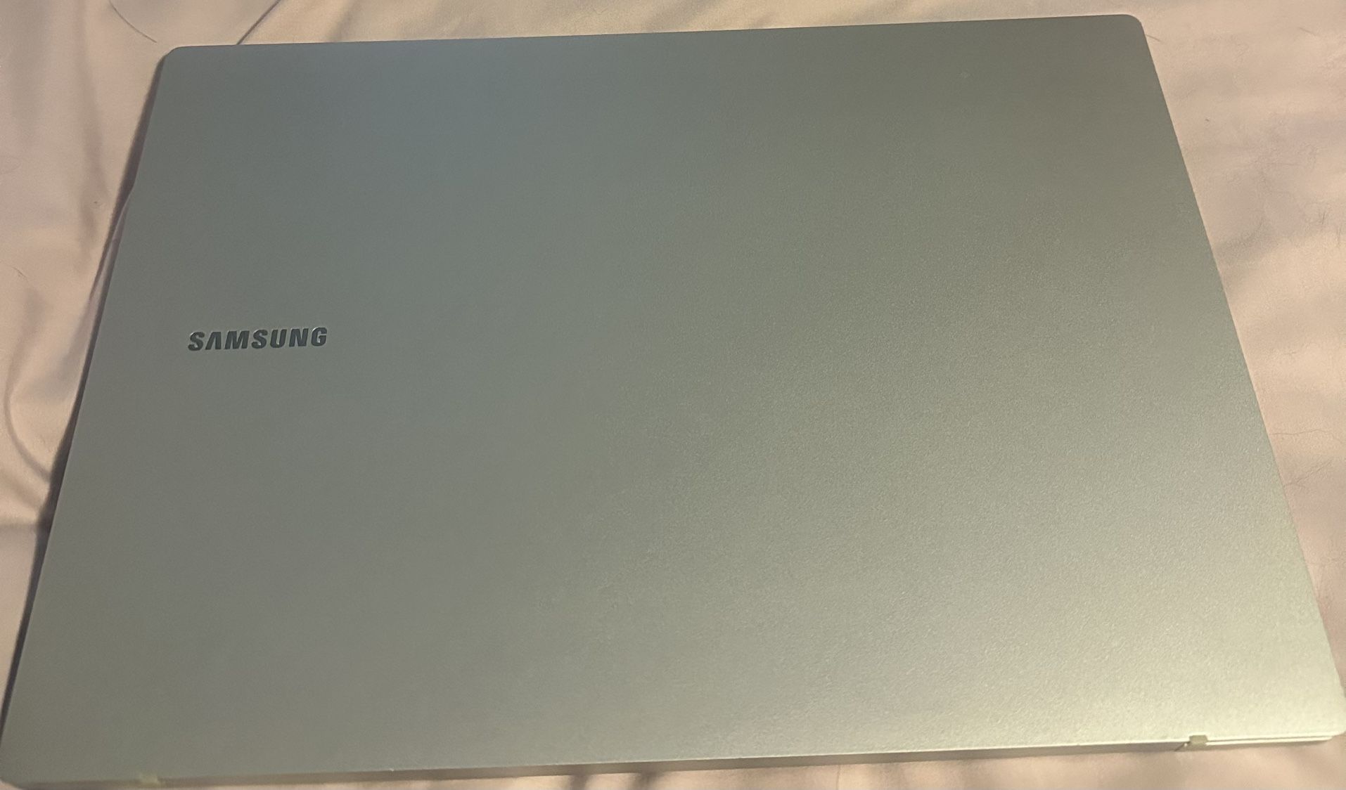 Samsung galaxy bookGo