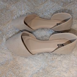 Nude Pointed Toe Flat Shoes