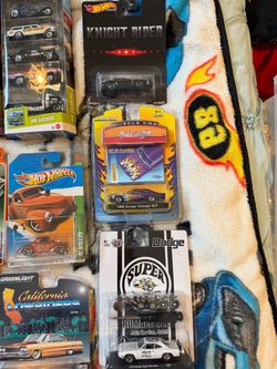 Hot wheels - Matchbox - M2 - Greenlight etc 1/64 carded cars