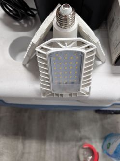 BrightLiving 6000 Lumen 60W LED Garage Shop Light – Adjustable Panels
