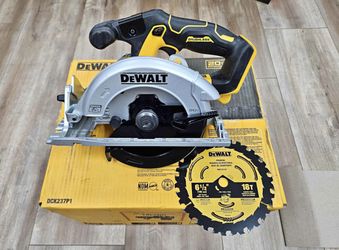 🧰🛠️💥DEWALT SAW 💥🔋⚡️🛠️