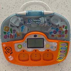 Lil speller phonics station