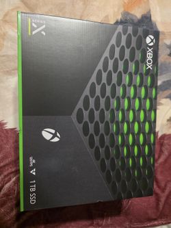 Microsoft Xbox Series X 1TB Black Console Bundle w/ Black Controller & Games.