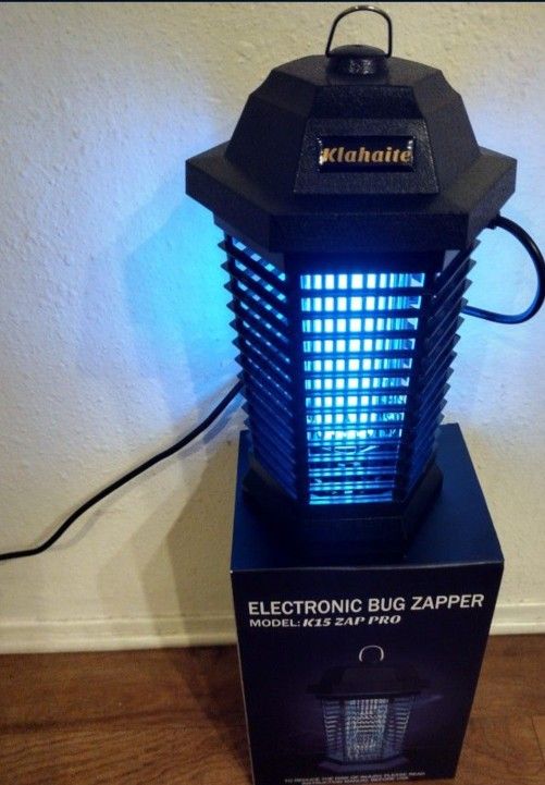 Bug Zapper New With Extra Light $25 Firm Price Available Now 