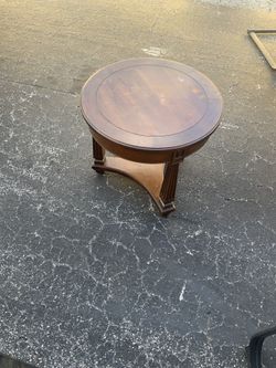 Round End Table