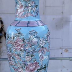 Waccamaw Porcelain Flower Vases Painted in Macau
