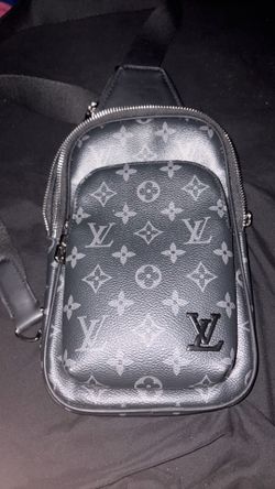 lmk cross body bag CHECK BIO!!!